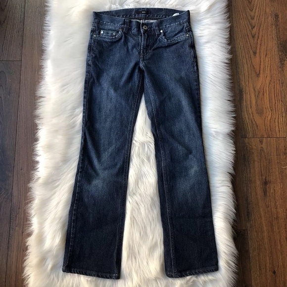 Hugo Boss Denim - ⭐️3/$30 Hugo Boss Low Rise Relaxed Straight Jeans